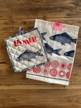 Afbeelding in Gallery-weergave laden, Pannenlappen La Mer Blauw - Overbeck and Friends - set van 2