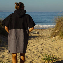 Afbeelding in Gallery-weergave laden, Surfponcho reizen - El Yaque - M/L - Unisex - Wave Hawaii