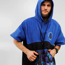 Afbeelding in Gallery-weergave laden, Surfponcho Jellygang  - dikke velours - L - Wave Hawaii