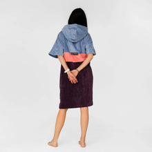 Afbeelding in Gallery-weergave laden, Surfponcho Kiholo  - dikke velours - M - Wave Hawaii