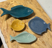 Afbeelding in Gallery-weergave laden, Serveerschaaltje vis rond - medium
