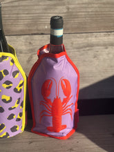 Afbeelding in Gallery-weergave laden, Koelsleeve voor wijnfles - krab - Gift Company
