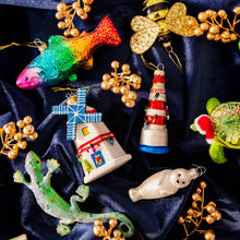 Afbeelding in Gallery-weergave laden, Kersthanger vuurtoren -Sass &amp; Belle
