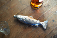 Afbeelding in Gallery-weergave laden, Zakflacon vis - RVS - CGB Giftware

